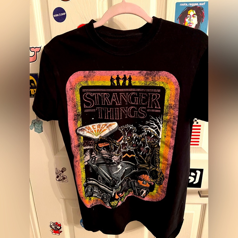 stranger things tee